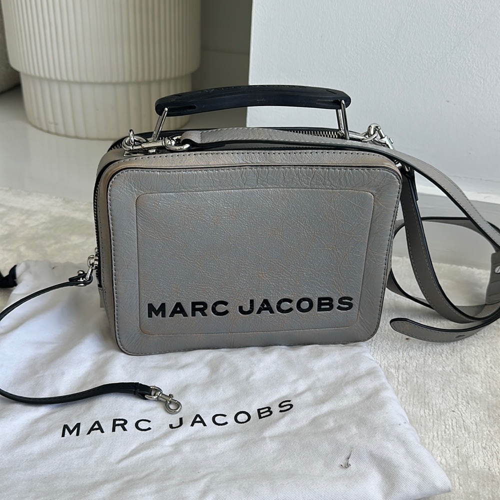 Marc Jacobs the box 23